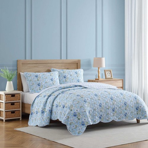 Laura Ashley - Quilt Set, Super Soft Bedding with Matching Shams, Scalloped Edge Design (Peony Garden Blue, Full/Queen)