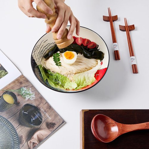 BICETTO Japanese Ramen Bowl Set with Red Fuji Design - 60oz Large Ceramic Bowls, Spoons, Chopsticks for Ramen, Pho, Salad, Poke - Premium Gift for Ramen Lovers - Microwave & Dishwasher Safe