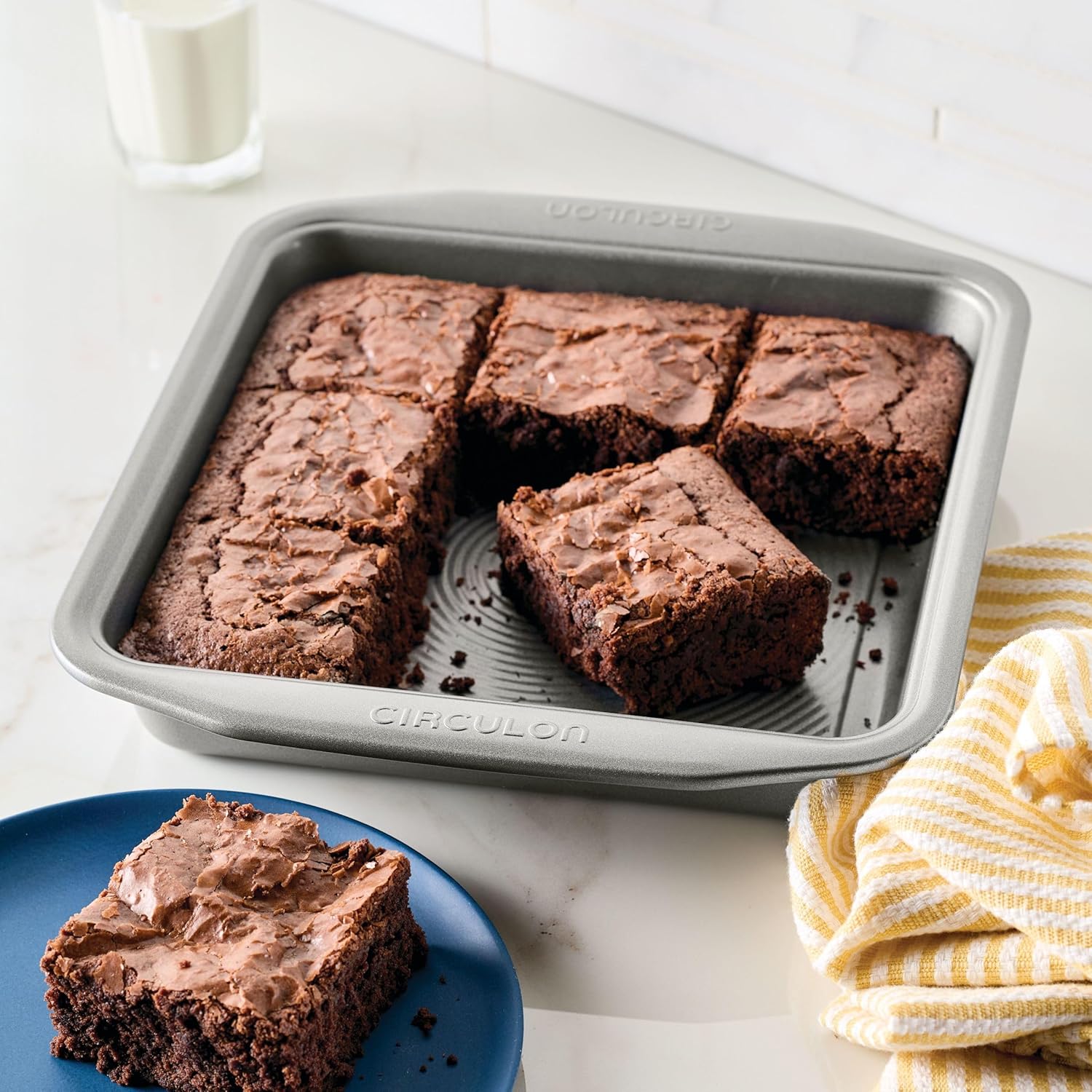 Circulon Nonstick Baking Pan - 9 Inch Square Cake Pan in Stylish Gray Finish