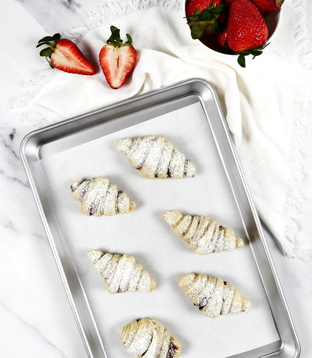 USA Pan Bakeware | Traditional Aluminized Steel Quarter Sheet Baking Pan - Uncoated Design for Perfect Baking