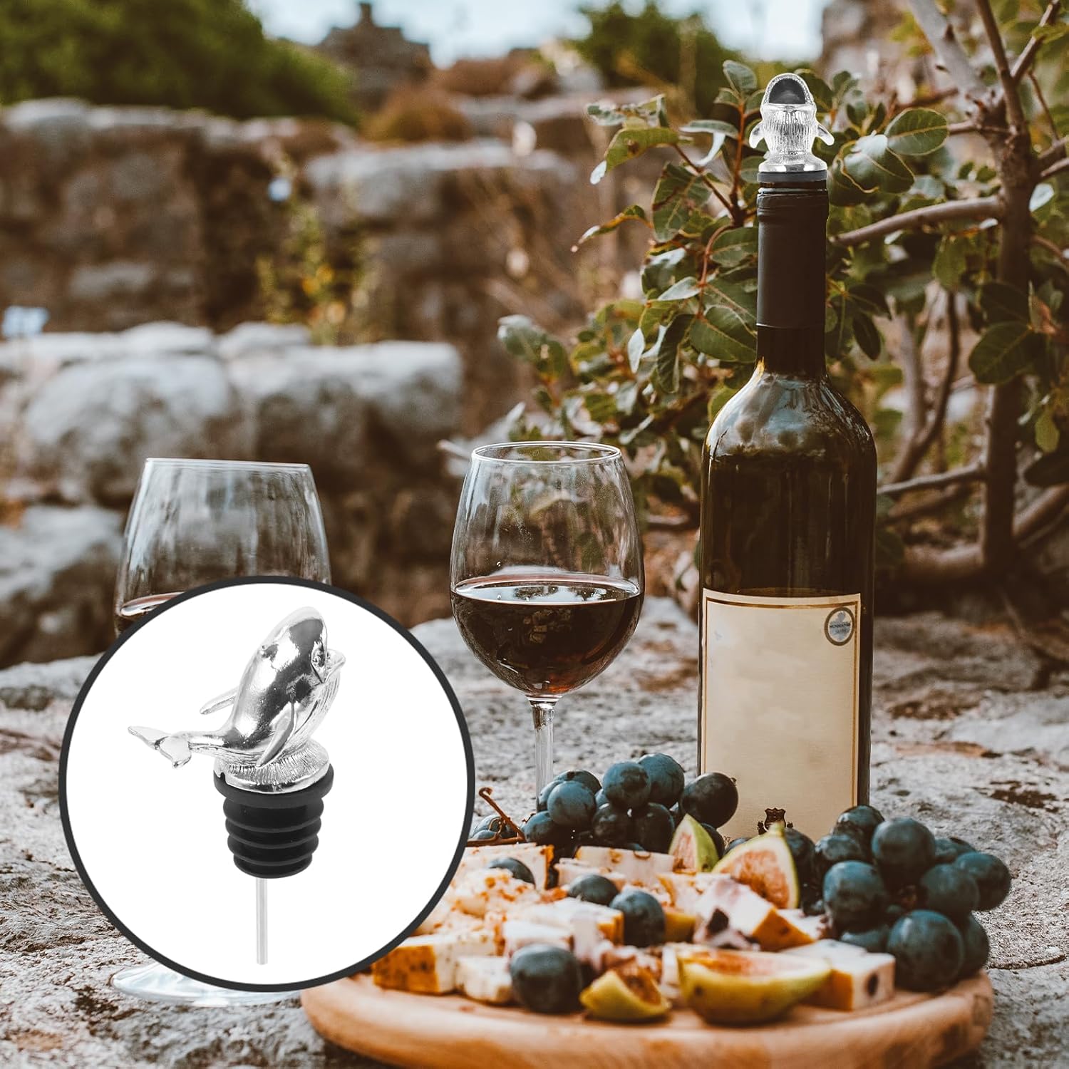 Sea Whale Wine Pourer, Zinc Alloy Silver Wine Spout, Aerator for Red and White Wine, Home Bar Accessory, Smooth Pouring, Enhances Flavor and Aroma