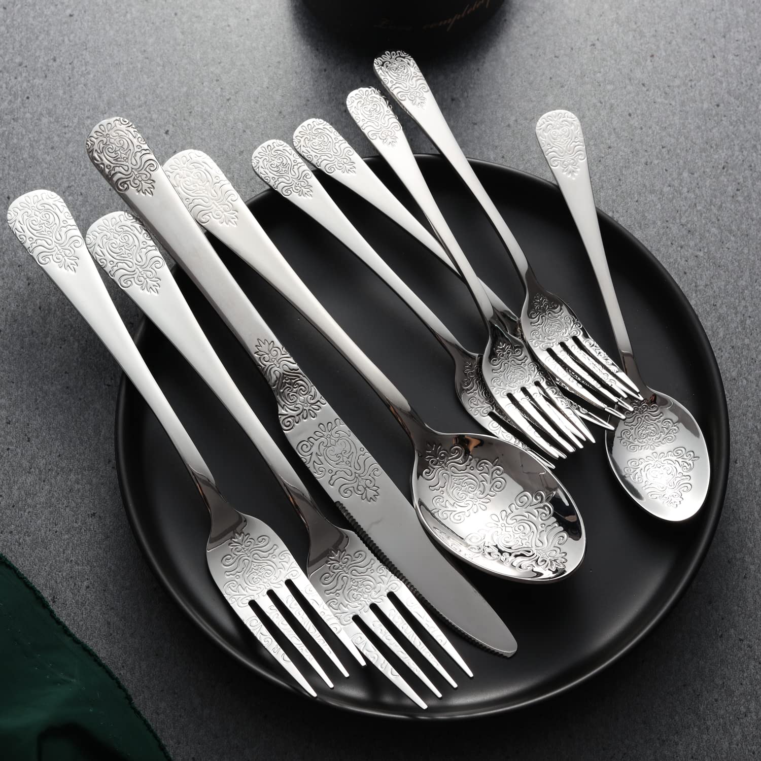 Silverware Set 40 Pieces Stainless Steel Flatware Cutlery Set Service for 8 Kitchen Utensil Tableware Sets Include Knives Forks Spoons for Kitchen Home Restaurant