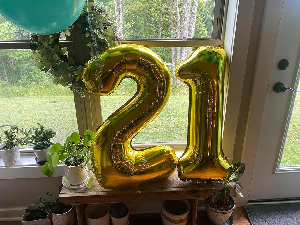 27-Inch Gold Number Balloons by [Brand Name] - Perfect for Birthday, Wedding, and Graduation Celebrations