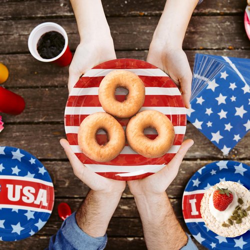 JOYIN 200 Pcs July 4th Plates & Napkins Patriotic Party Supplies, American Flag Patriotic Paper Plates Napkins, 4th of July Memorial Independence Day Party Tableware Decoration Supply, Serve 50