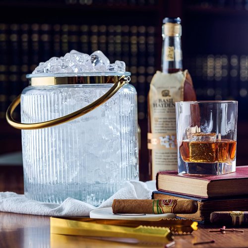 Le'raze Glass Ice Bucket with Airtight Lid, Tong Scooper and Handle - 3L Ribbed Beverage Tub Cocktail Home Bar Accessories, Wine, Beer Chiller for Parties, Champagne Drink Cooler Hinged Handles