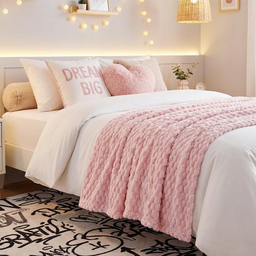Bedsure Pink Throw Blanket - Fluffy 350GSM Plush Fleece for Cozy Home Decor | 50x60 Inches