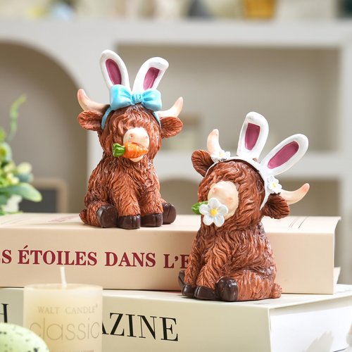 LEAESMHR Easter Highland Cow Decor, 2Pcs Resin Highland Cow Figurines with Bunny Ears, Carrot, Flowers, Festive Decor for Easter, Spring Table Centerpiece for Mantle Shelf