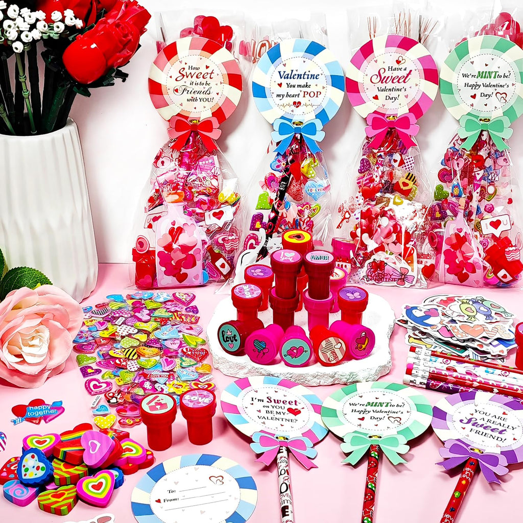 uscan 268pcs Valentines classroom gifts, valentine for class valentines day gifts cards bulk valentine gifts for kid classroom school valentines party favors goodie bags exchange treats for kid