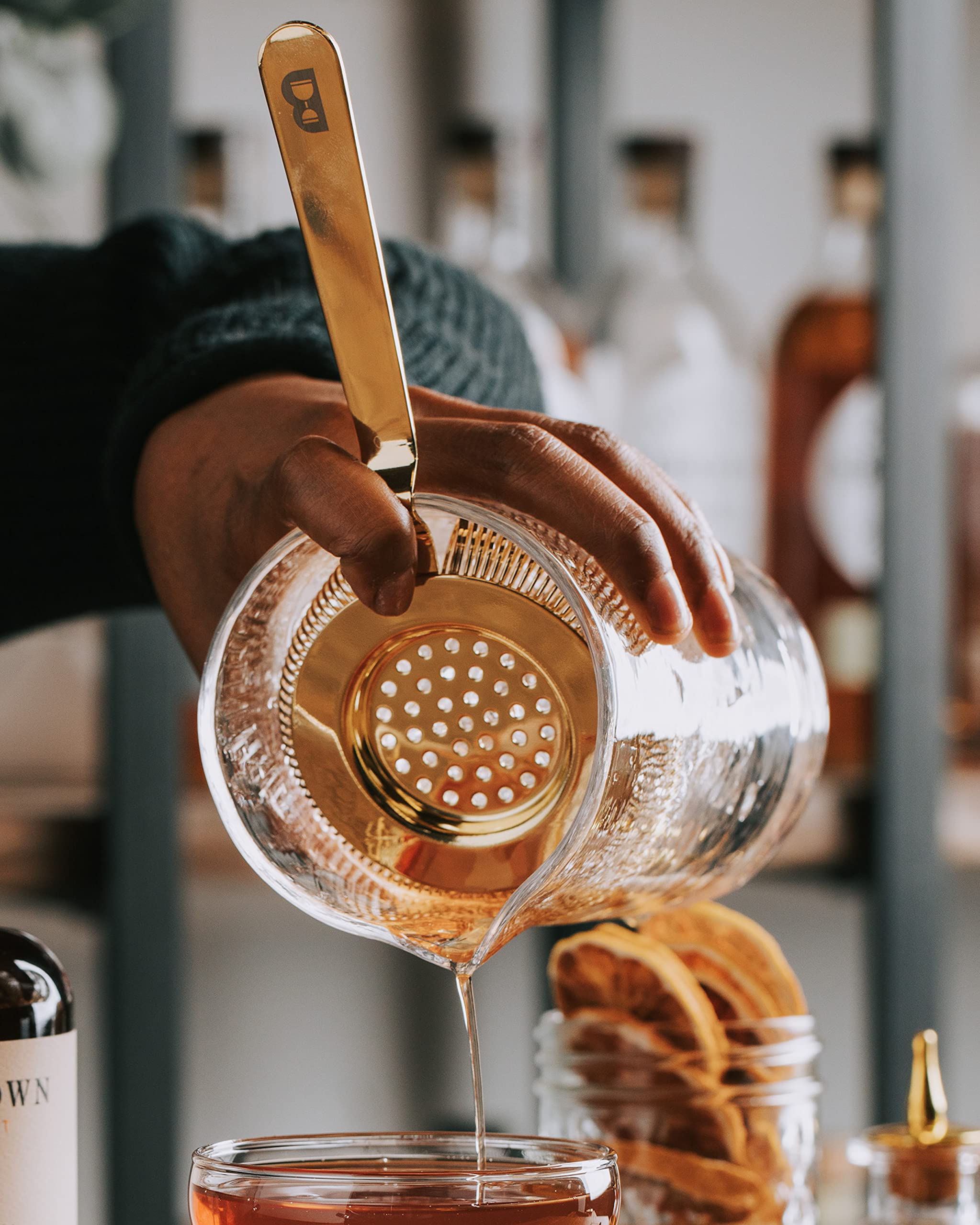 The Flagship Cocktail Mixing Glass | Professional Bar Tools & Barware for Bartending & Mixology | Bartender Mixing Pitcher | Cocktail Beaker for Drink Mixing