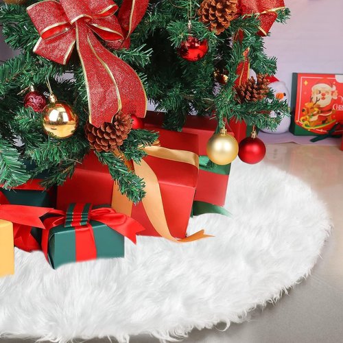 Christmas Tree Skirt, 24 Inch Faux Fur White Tree Skirt Small Snowy White Plush Velvet Xmas Tree Mat Base Cover for Holiday Home Party Decorations