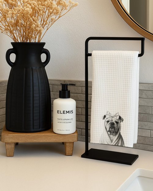 FISWAFY English Bulldog Gifts Hand Towels, Dog Bathroom Decor, English Bulldog Lover Gifts for Women Decorative Hand Towels for Bathroom Washroom Spa Gym, 16x24 Inch Set of 2