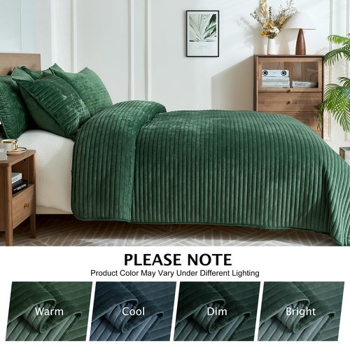 Luxury Velvet Quilt Set Queen Size 3 Pieces，Soft Cozy Oversized Striped Velvet Comforter Set with 2 Pillow Shams，Lightweight Coverlet Bedspread Bedding Set for All Seasons(Forest Green,90"x96")