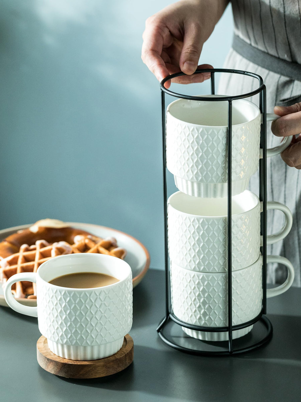 LYEOBOH Stackable Coffee Mugs with Rack, 13 oz Ceramic Coffee Mug Set of 4 with Stand, Latte Cup with Spoon, Cappuccino Cups for Hot Cocoa, Milk, White
