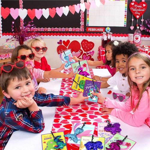 JJXUANER 30 Pack Valentines Day Gifts, Glitter Sequin Keychains with Valentines Greeting Cards, Valentine's Day Prize Party Favor, Exchange Gift