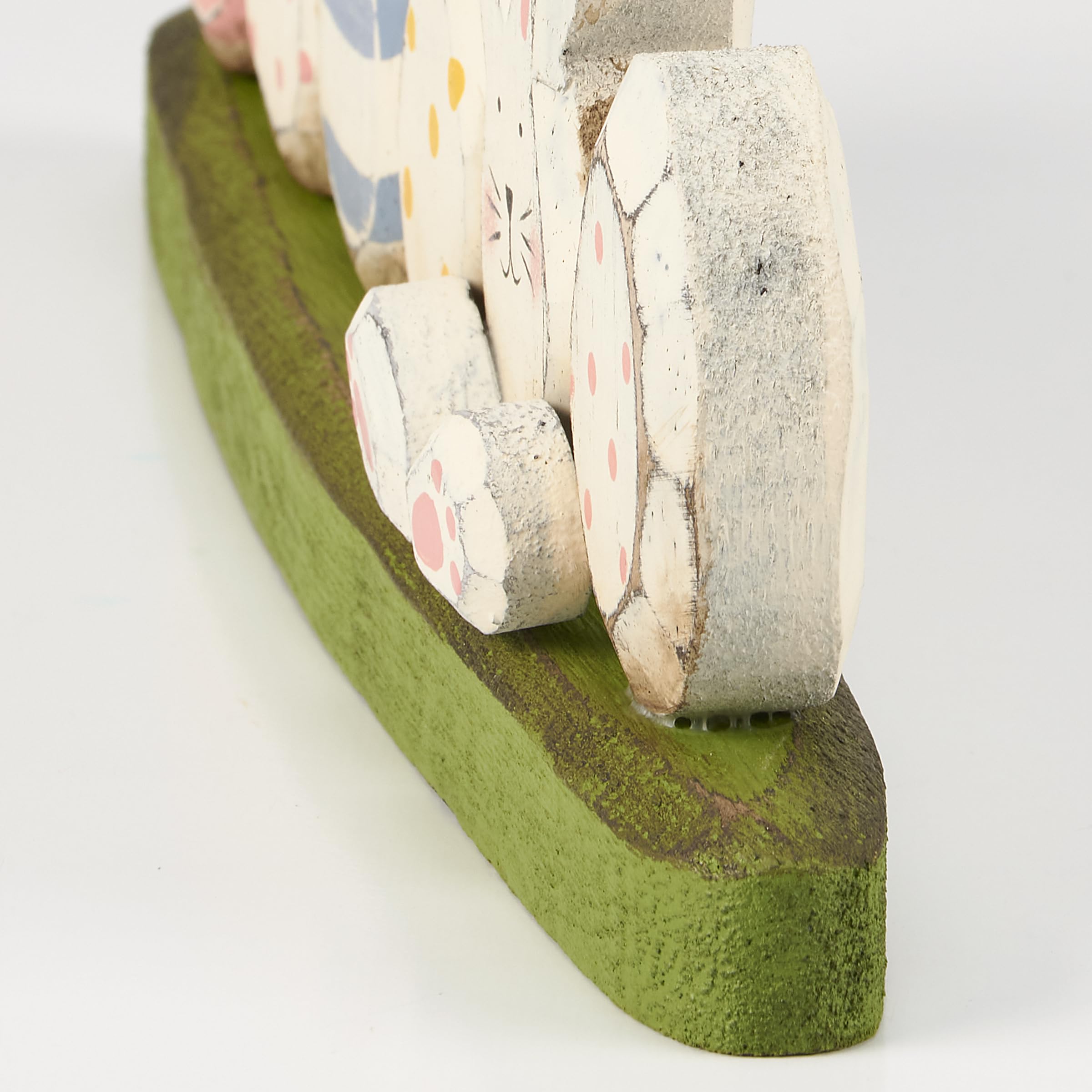 Primitives by Kathy Handmade Easter & Spring Collection Bunny & Eggs Wood Sitter and Green Grass Base