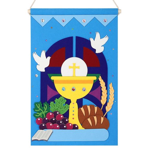 First Communion Banner Kit for Boys Girls Catholic Craft Pack First Holy Communion Banner kits DIY Holy Communion Banners Church and Sunday School Crafts for Kids First Communion Felt Decor Set