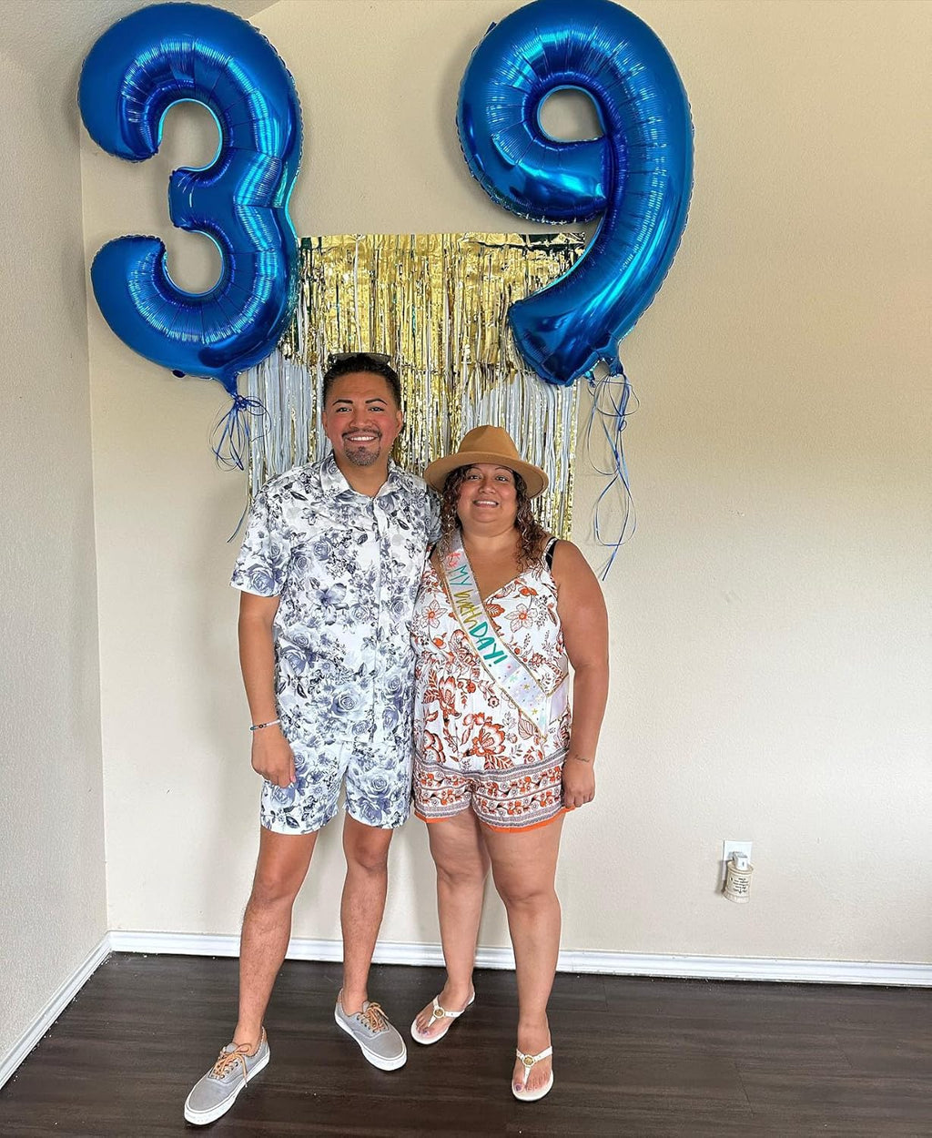 Number 19 Balloon - Navy Blue 40-Inch Birthday Decoration for 19th Celebration | Party Supplies