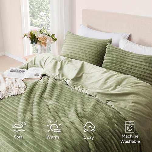 Geniospin Fleece King Size Comforter Set, Soft Fuzzy Fleece King Bedding Set, 3-Pieces Green Comforter Set for All Season, Warm Fluffy Comforter with 2 Pillow Cases