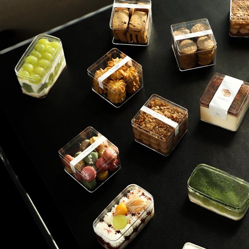 FZJ 10OZ Rectangle Clear Plastic Cups with Lids and Sporks&Stickers Disposable Fruit Cups for Dessert,Tiramisu container with lid,Cupcake,Parfait,Pudding,Iced Cold Drinks,Fruits,Bakeries (50)