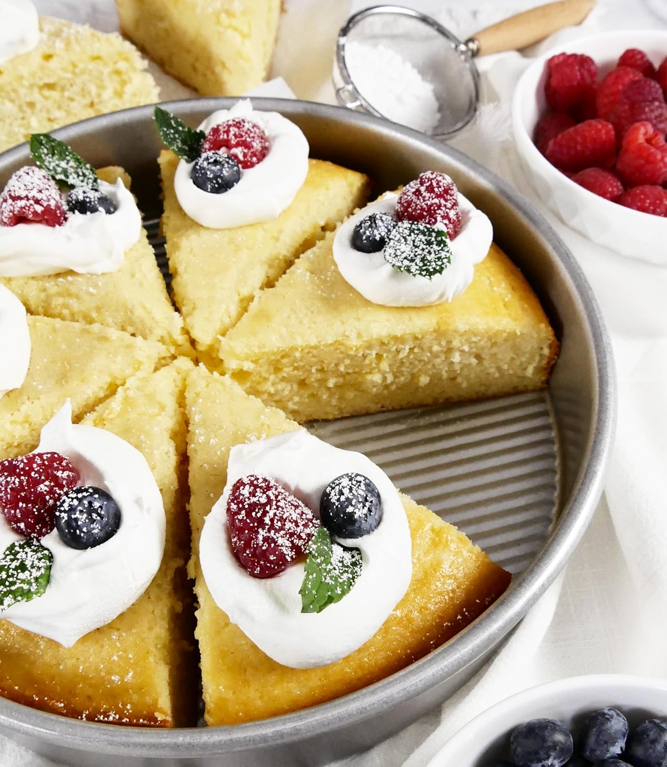 USA Pan Bakeware Round Cake Pan - Nonstick Quick Release Coating | 9 Inch, Set of 2, Made in USA
