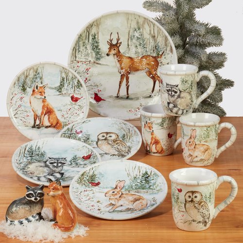 Winter’s Walk Set of 4 Ceramic Dessert Plates – Serve cakes, pies, or sweet treats on these charming woodland dessert plates that capture the peaceful spirit of a snowy forest scene