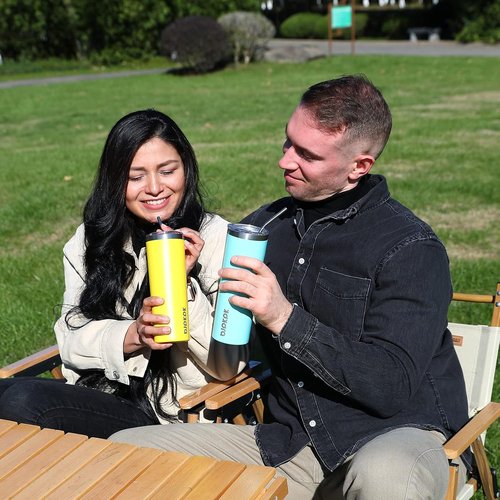BJPKPK 20 Oz Stainless Steel Skinny Tumbler - Vacuum Insulated Travel Mug in Turquoise