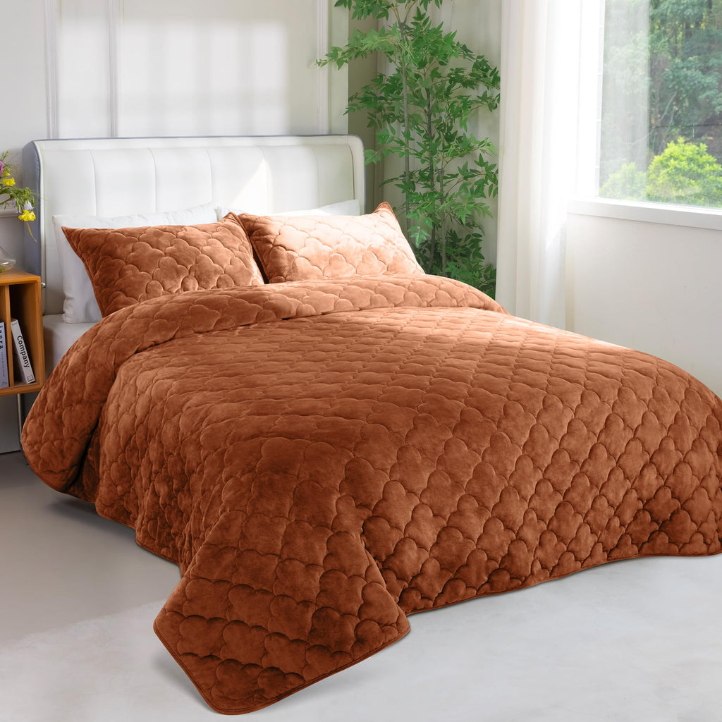 PlushHavenCloud Velvet Quilt Set Queen Size - Luxury Lightweight Velvet Bed Comforter & 2 Pillow Shams | Oversized Coverlet Bedspread 3 Piece | Oeko-TEX All Season Bedding Caramel