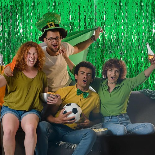 Green Tinsel Foil Fringe Curtains - Metallic Wavy Backdrop for Parties & Photo Booths
