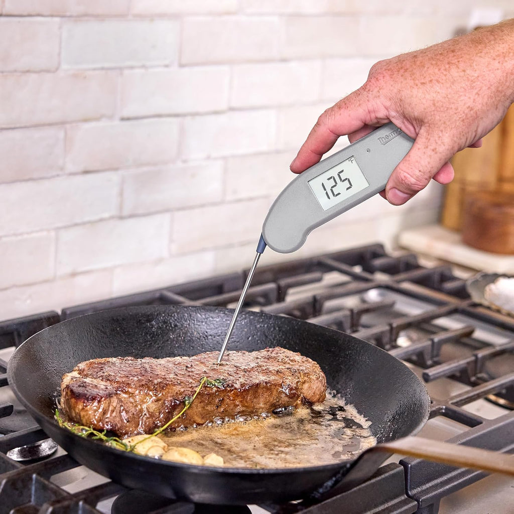 ThermoWorks Thermapen ONE Instant-Read Thermometer - No. 1 Recommended | Cayenne Pepper Red