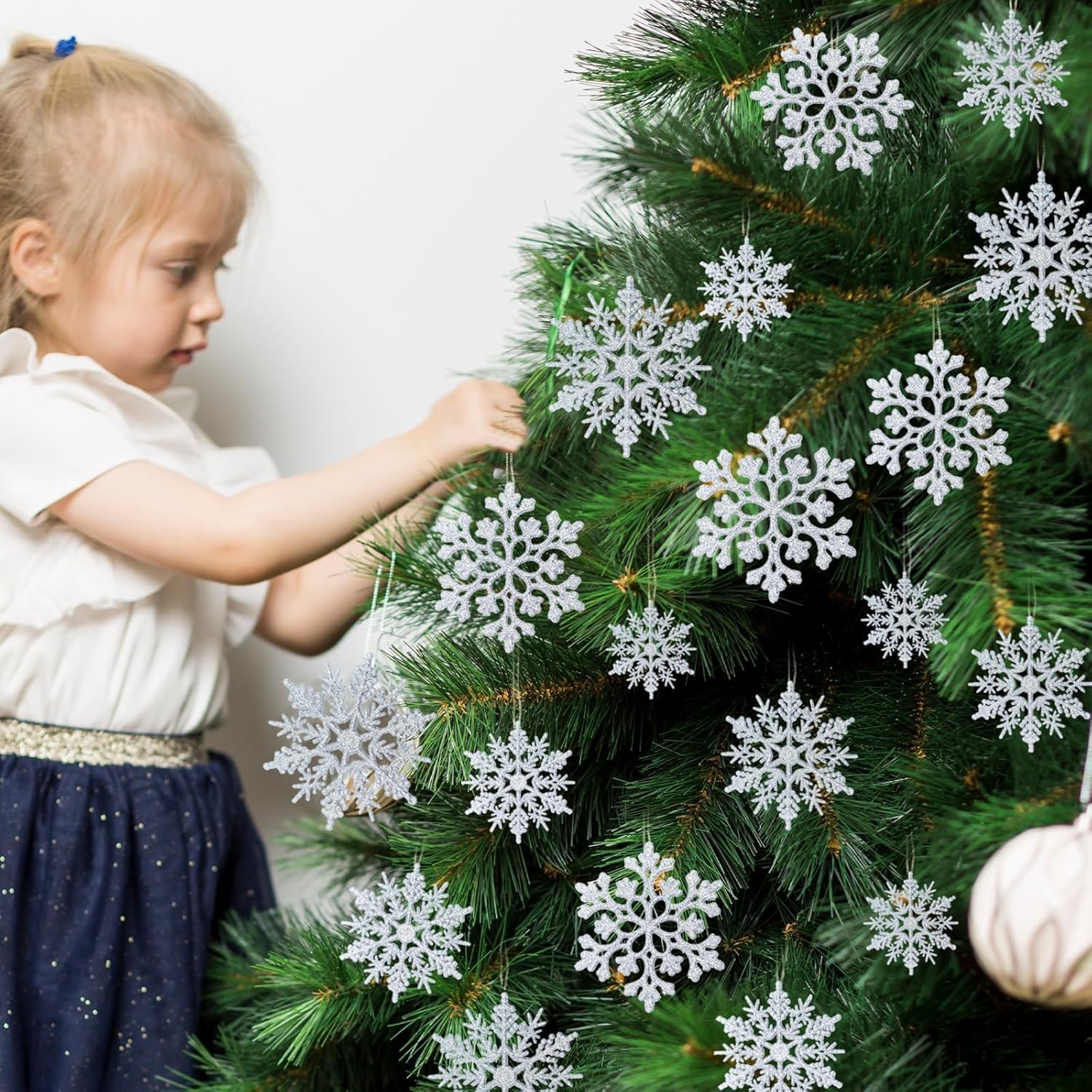 Skiennix 36-Piece Christmas Silver Snowflake Ornaments - Glittery Winter Tree Decorations
