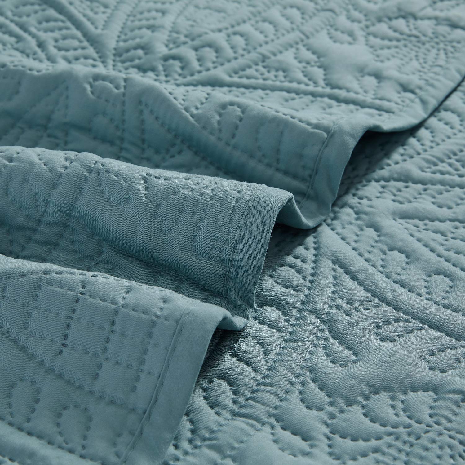 Mellanni King Bedspread Coverlet Set - Bedding Cover with Shams - Ultrasonic Quilting Technology - 3 Piece Oversized Quilt Set - Bedspreads & Coverlets (King, Spa Blue)