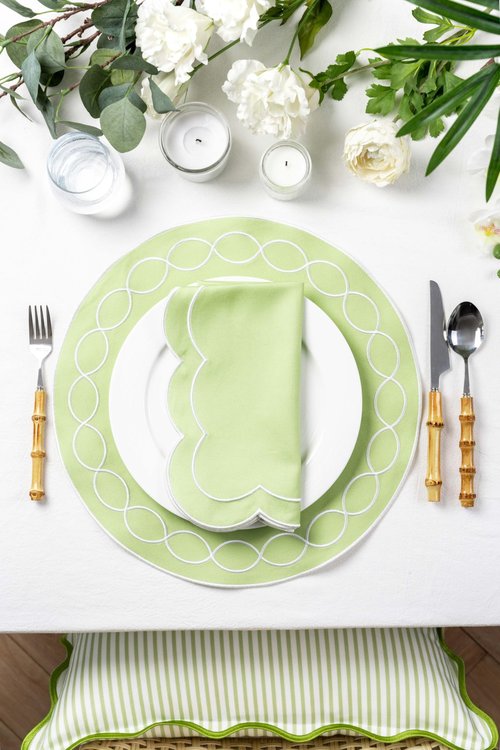 Hofdeco Premium Coastal Patio Indoor Outdoor Napkin Set of 4, 20”x20” Washable Dinner Napkins for Beach House Decor Green Embroidered Solid
