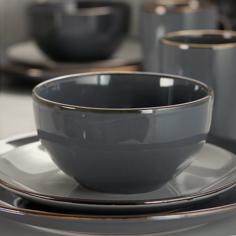 16-Piece Stoneware Dinnerware Set - Gray