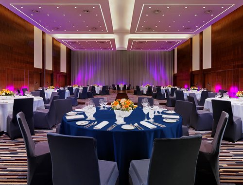 MTREO 12 Pack Navy Blue Tablecloth 90 Inch Round Tablecloth Wrinkle Resistant Round Table Cloths Washable Polyester Fabric Decorative Table Cover for Wedding Party Banquet Buffet
