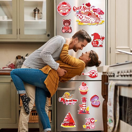 16Pcs Valentines Day Cruise Door Magnets Decorations Reflective Valentine's Day Cruise Ship Door Decor Magnetic Stickers for Carnival Cruise Refrigerator Cars Fridge Holiday Party