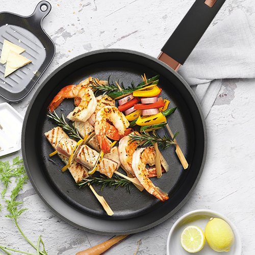 TAYAMA Ultra Titanium Non-Stick Deep (30 cm) Fry Pan, 11.8", Black