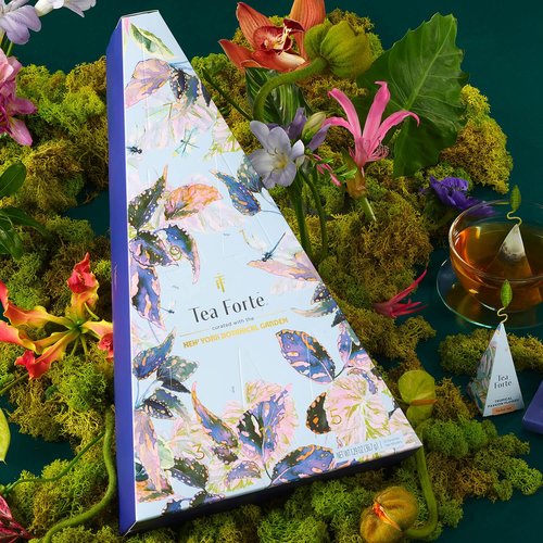 Tea Forte Tea Advent Calendar Gift Set; 12 Individually Wrapped Handcrafted Assorted Pyramid Infuser Tea Bags with Numbered Doors, Demoiselle