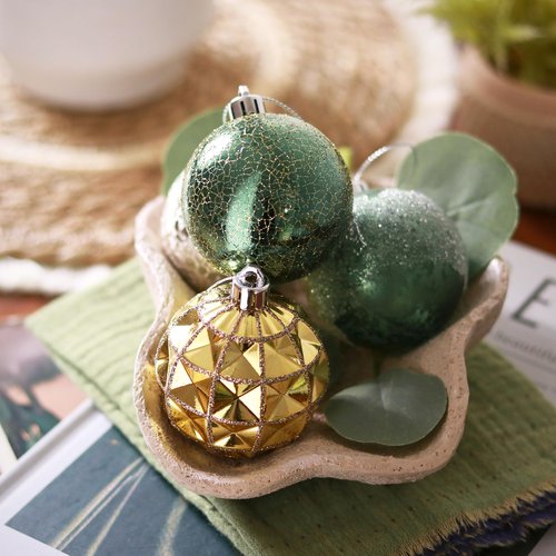 DecorbyHannah Christmas Ornaments Set Decorations, 21ct Green and Gold Emerald Vintage Christmas Tree Ornaments, Shatterproof Plastic Decorative Hanging Ball Bulk for Xmas Holiday Indoor Party Decor