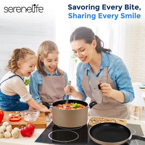 SereneLife Kitchenware Pots & Pans Basic Kitchen Cookware, Black Non-Stick Coating Inside, Heat Resistant Lacquer (11-Piece Set), One Size, Gold