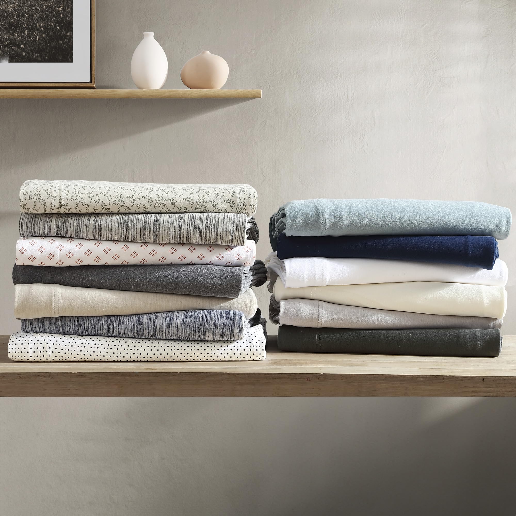 Brielle Home Jersey Knit Cotton Sheet Set - Breathable, Soft, T-Shirt Fabric - Polka Dot Navy, Cal King