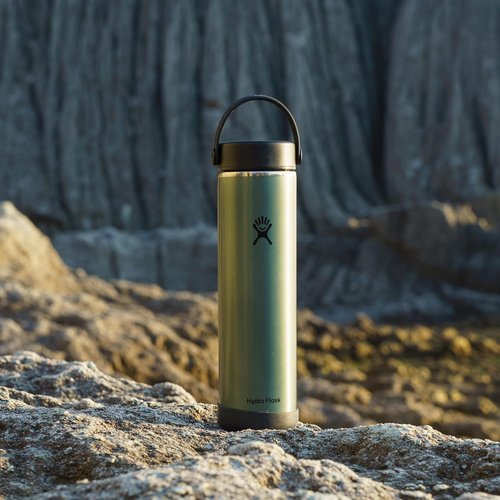 Hydro Flask 24 Oz Hiking Water Bottle - Lightweight Trail Series with Wide Flex Cap in Obsidian