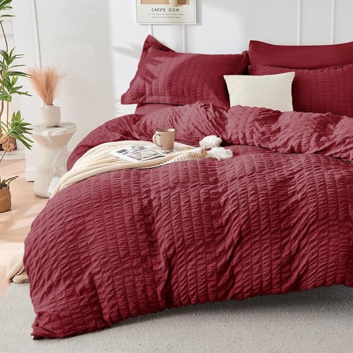 HYMOKEGE Burgundy Queen Comforter Set - 7-Piece All-Season Luxury Bedding Set with Sheets & Pillowcases