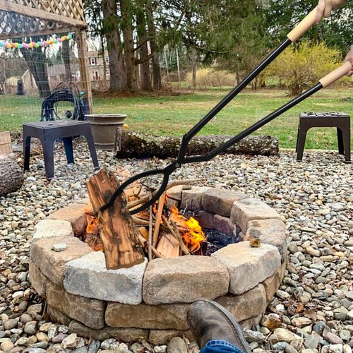 Heavy Duty Firewood Tongs – 42" Large Fireplace Tongs Log Grabber with Scissor Shape Serrated, Portable Expandable Fire Pit Tongs for Outdoor Fire Pit, Indoor Fireplaces, Campfires, Bonfires