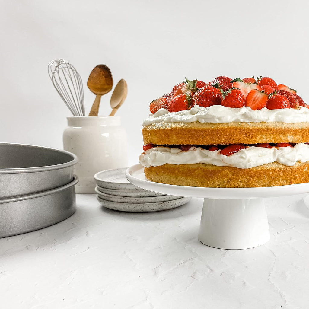 USA Pan Bakeware Round Cake Pan - Nonstick Quick Release Coating | 9 Inch, Set of 2, Made in USA