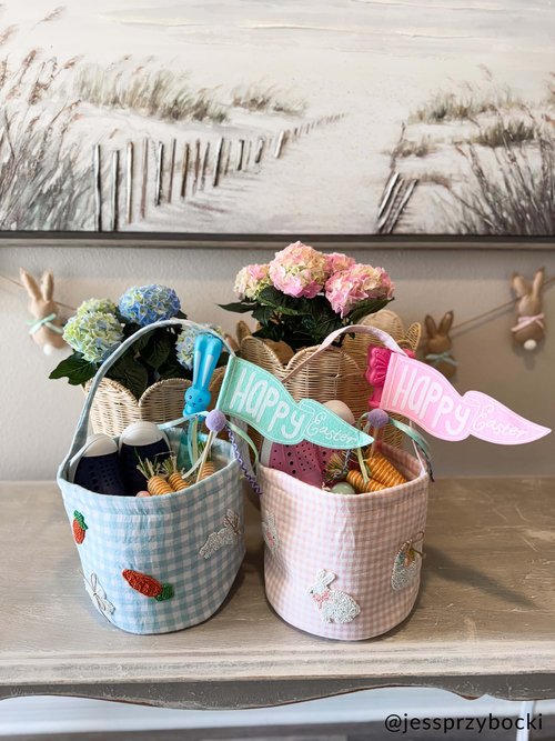 Mud Pie Blue Easter Beaded Bucket; 7 1/2" x 8 1/2"