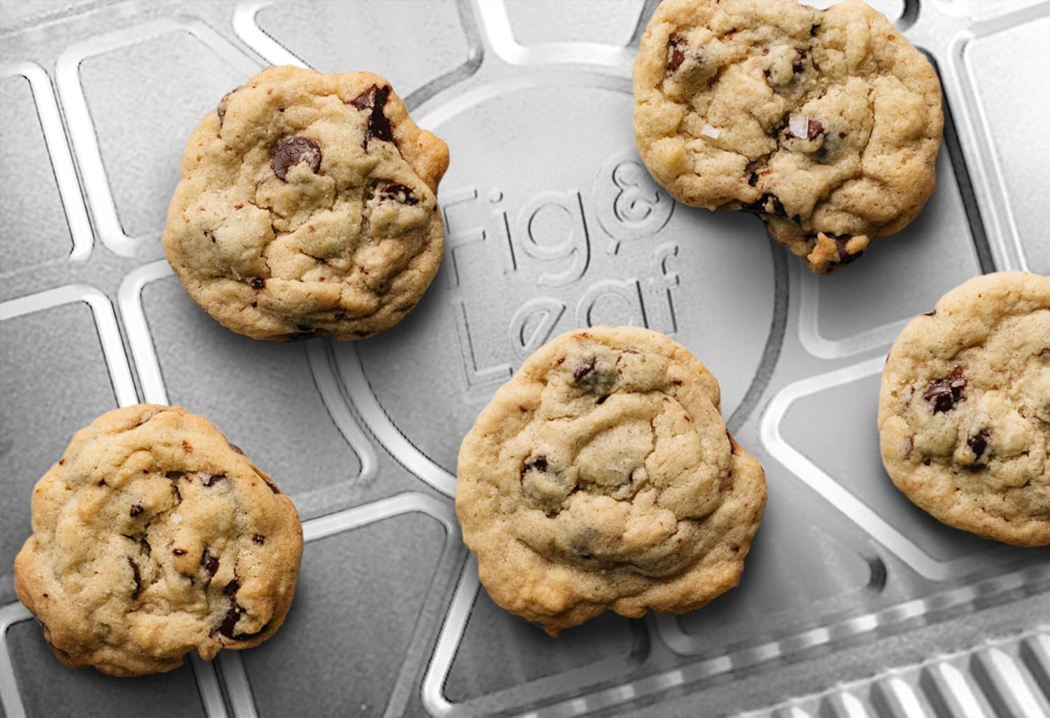 Skiennix Disposable Aluminum Foil Baking Sheets - Heavy Duty Nonstick Cookie Trays | 12.8” x 8.9” (25 Pack)