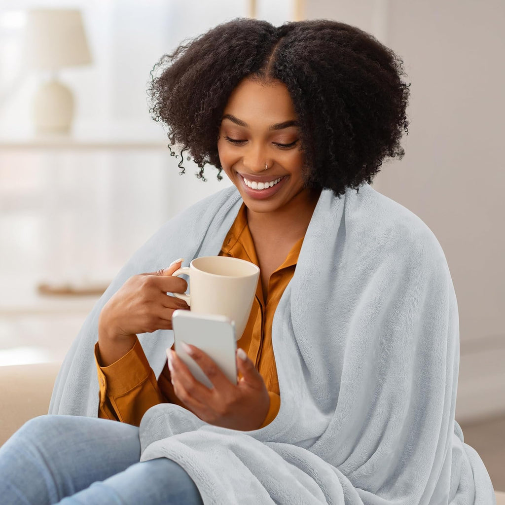 Utopia Bedding Fleece Blanket - Ultra Soft Lightweight Microfiber | Twin Size Light Grey (60x80 Inches) - Cozy All-Season Home Decor Gift