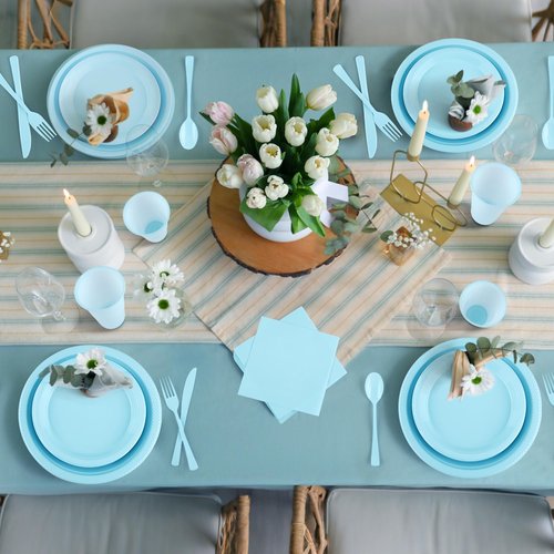 Kochorie 480 Pieces Light Blue Plastic Dinnerware Set Disposable Heavy Duty Plates Napkins Cups Silverware Dessert Dinner Plates for Birthday Wedding Baby Shower Party Supplies, Serves 60 Guests