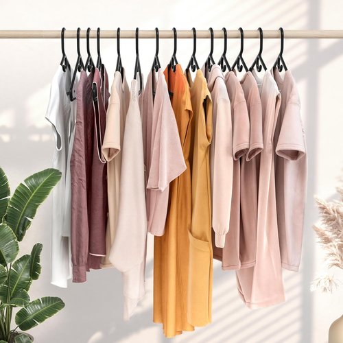 Neaterize Heavy Duty Clothes Hangers - 12 Pack Black Plastic Hangers for Coats, Jackets & Suits