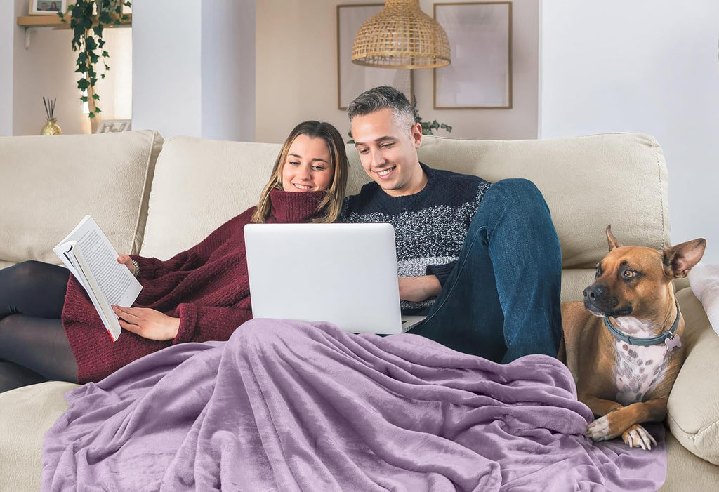 Utopia Bedding Fleece Blanket - Luxury Soft Anti-Static Microfiber | Queen Size Lilac (90x90 Inch)